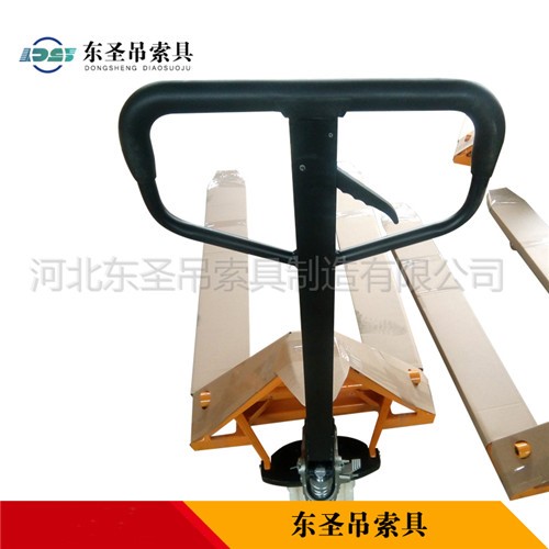 手動(dòng)地牛叉車--河北東圣吊索具制造有限公司--手動(dòng)叉車|液壓堆高車|小型攪拌機(jī)|石材夾具